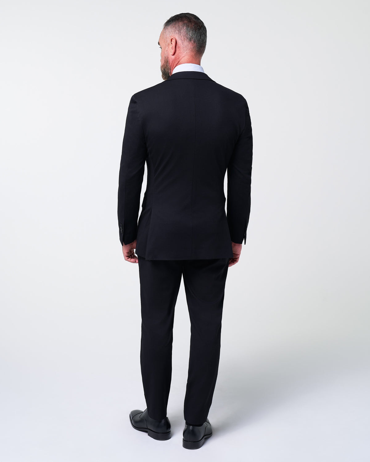 Athletic Fit Stretch Suit - Black | State & Liberty Suits