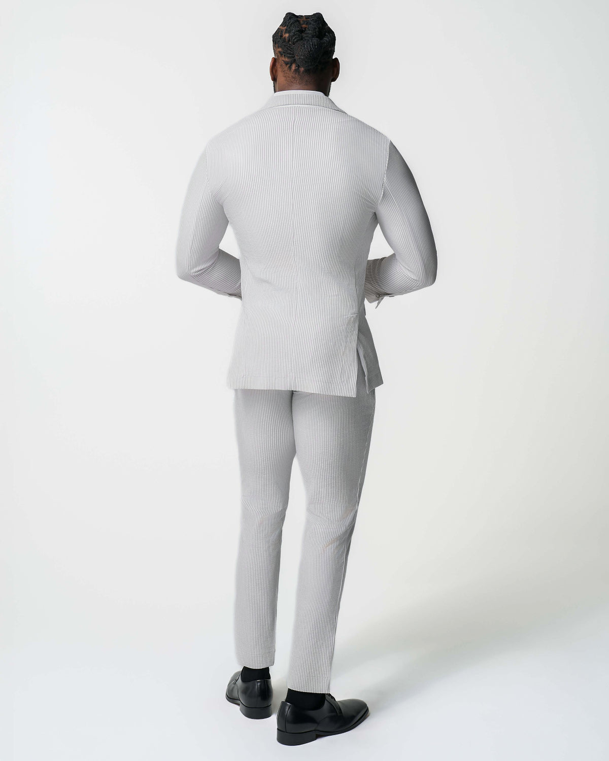 Athletic Fit Stretch Suit - Grey Seersucker | State & Liberty Suits