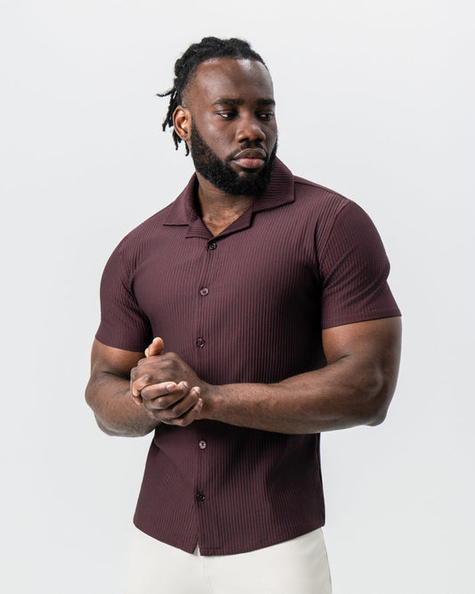 Seersucker Short Sleeve Button Down - Plum | State & Liberty Tops