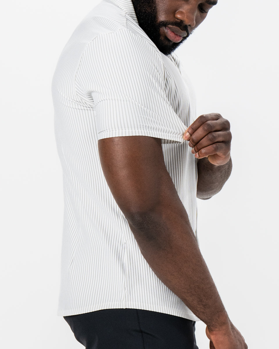 Seersucker Short Sleeve Button Down - Grey | State & Liberty Tops