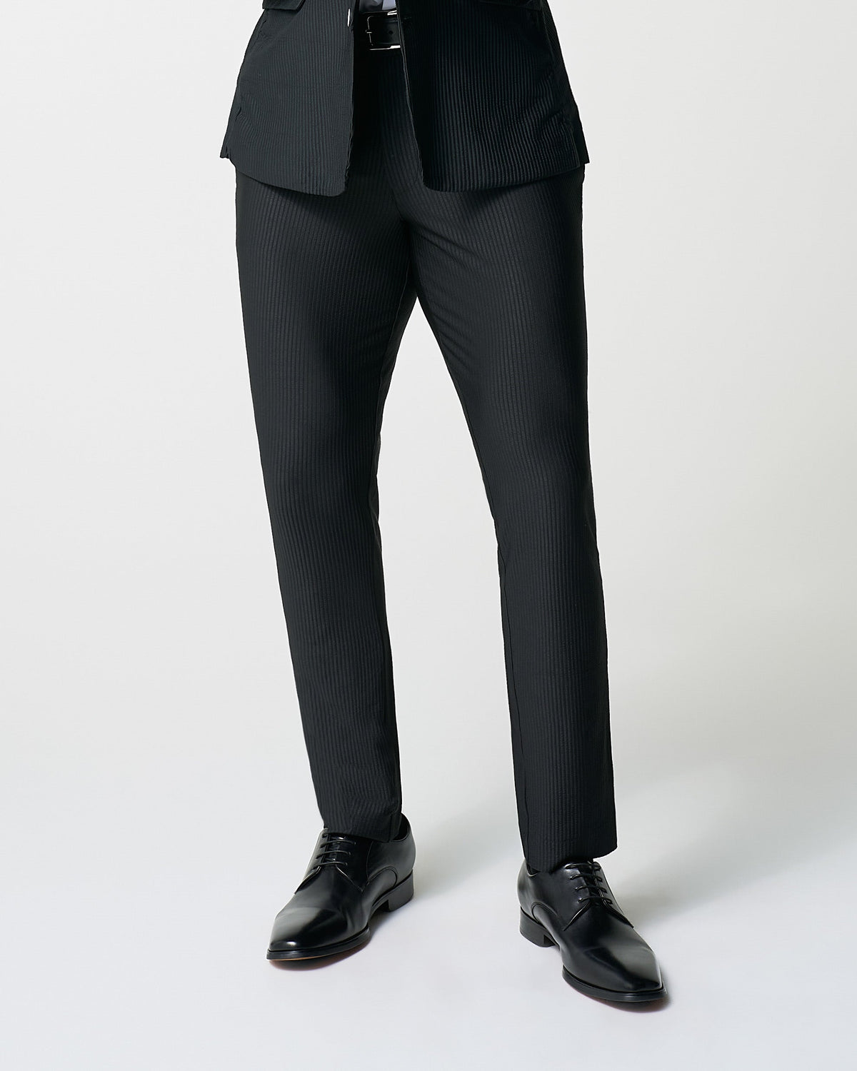 Athletic Fit Stretch Pants - Black Seersucker | State & Liberty Bottoms