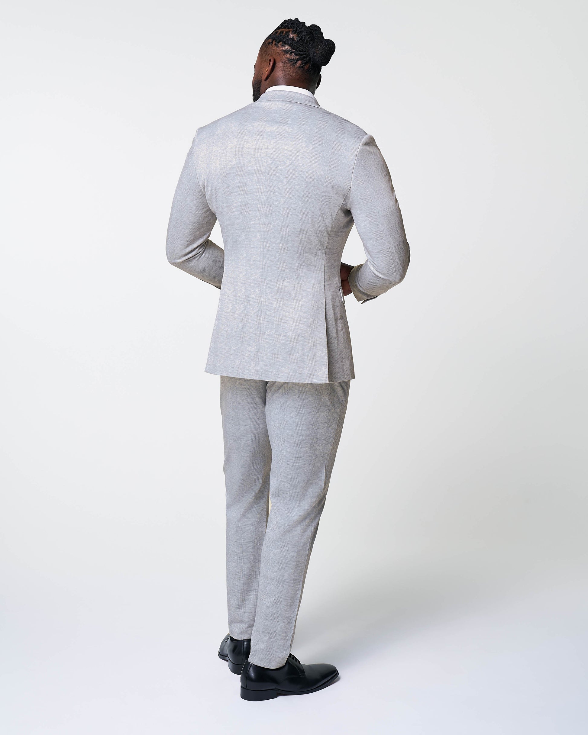 Athletic Fit Stretch Suit - Light Grey Plaid | State & Liberty Suits