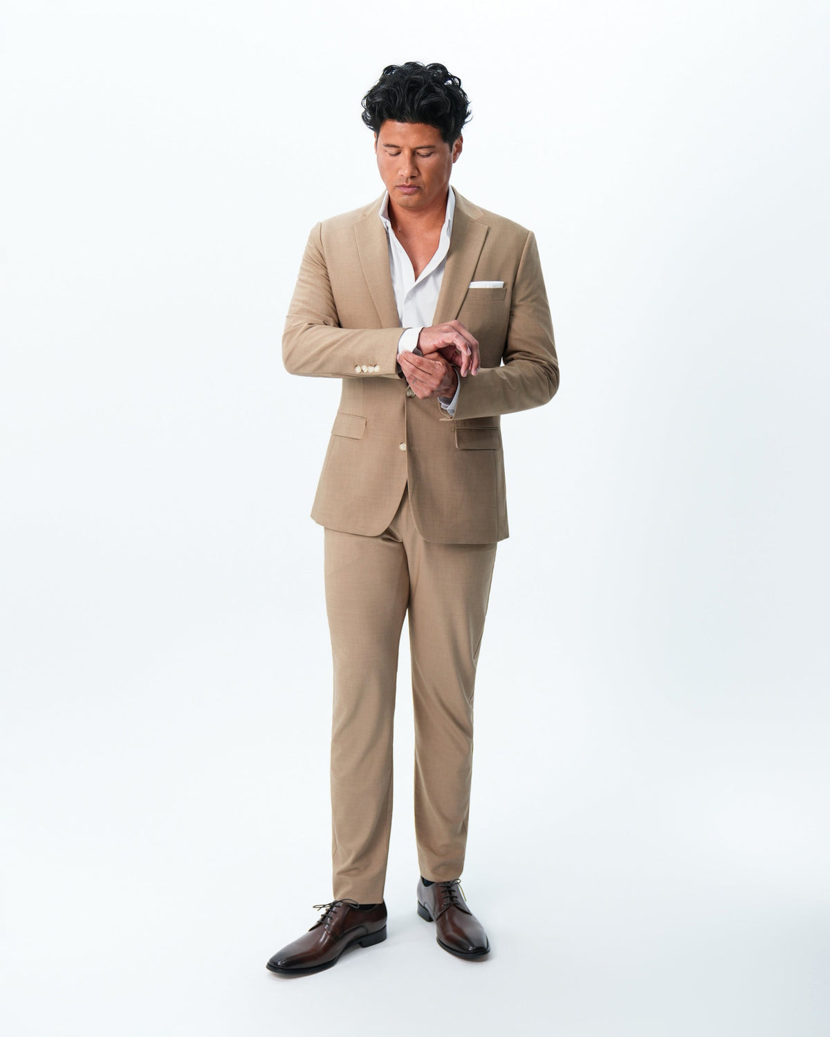 Athletic Fit Stretch Suit - Heathered Sand | State & Liberty Suits